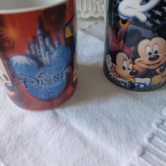 Walt Disney 2012 mugs - Picture 15 of 16